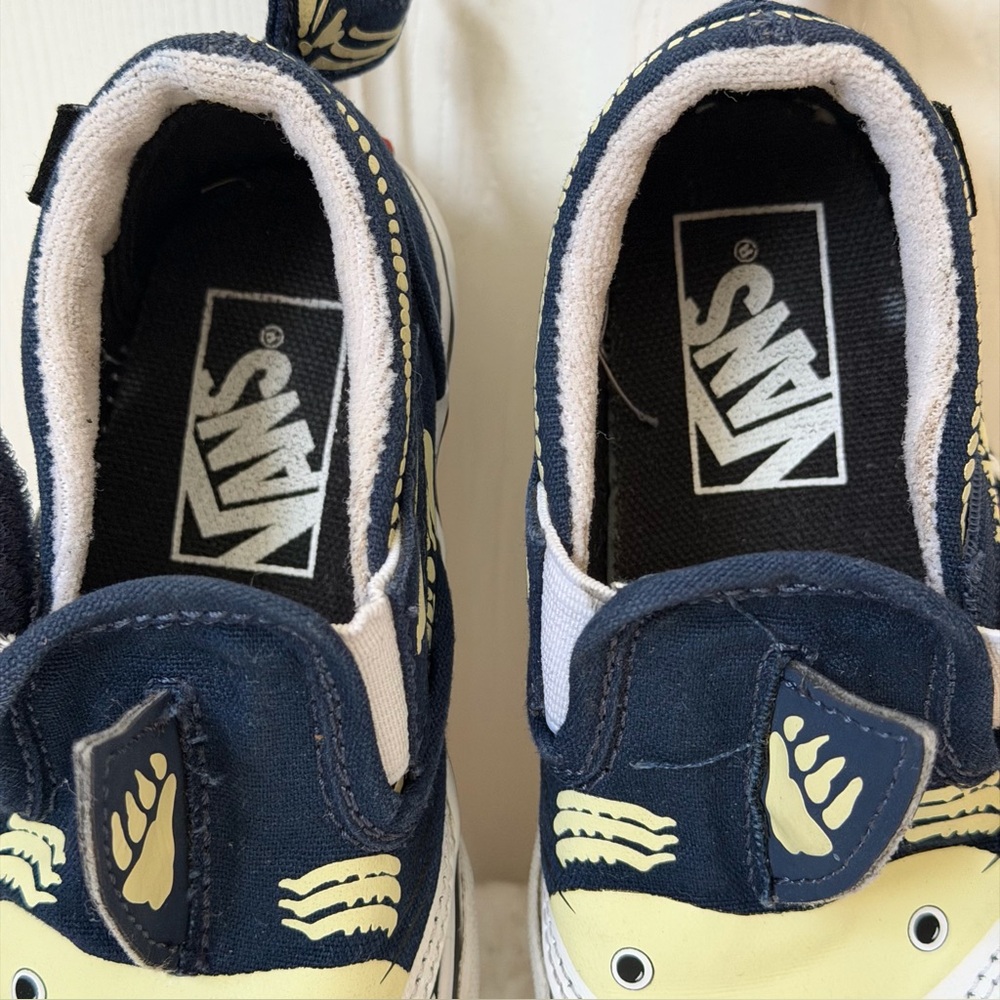 Vans Slip-on Navy V Shark Glow XRay Ocean Blue Sneakers for Kids Size 7.0 - Picture 9 of 12